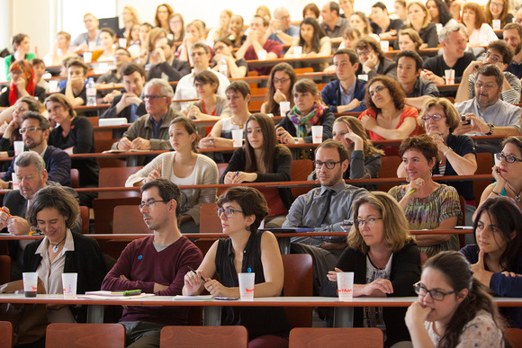Atelier jeunesse organisé par la région Bourgogne-Franche-Comté, lundi 4 juillet 2016 Atelier jeunesse organisé par la région